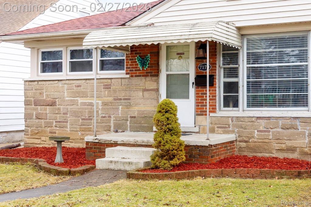 7179 Ziegler Street, Taylor, MI 48180