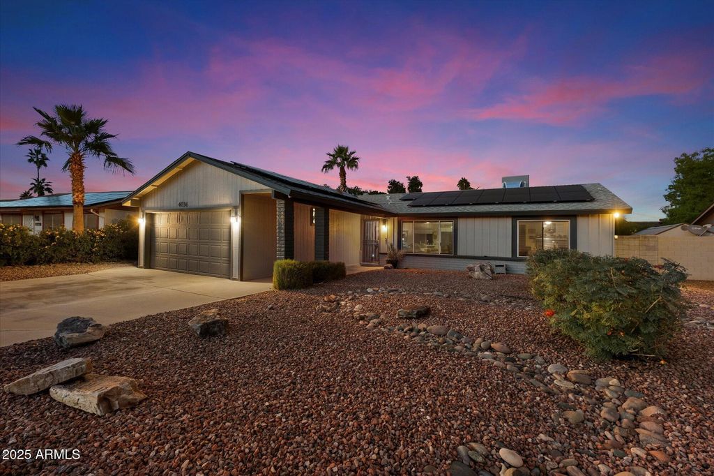 4036 E LOUISE Drive, Phoenix, AZ 85032