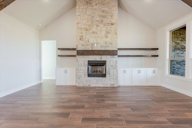 1017 Paradise Parkway, Poolville, TX 76487