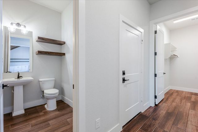 1017 Paradise Parkway, Poolville, TX 76487