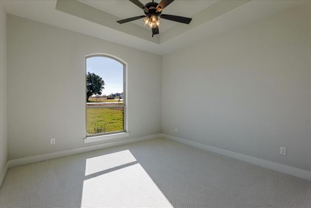 1017 Paradise Parkway, Poolville, TX 76487