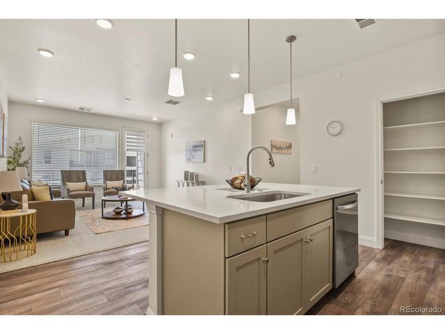 16841 Askins Loop 301, Parker, CO 80134