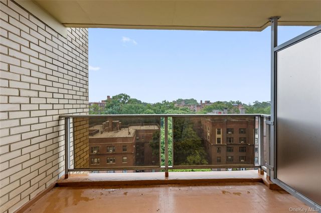 175-20 Wexford Terrace 11A, Jamaica Estates, NY 11432