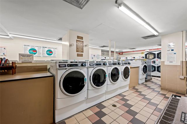 175-20 Wexford Terrace 11A, Jamaica Estates, NY 11432