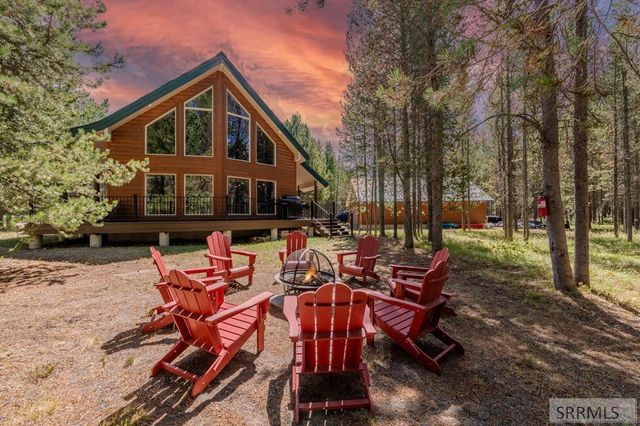 4459 Sandstone, Island Park, ID 83429