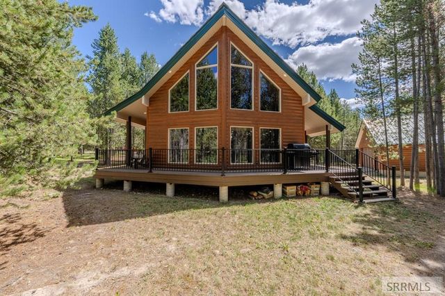 4459 Sandstone, Island Park, ID 83429