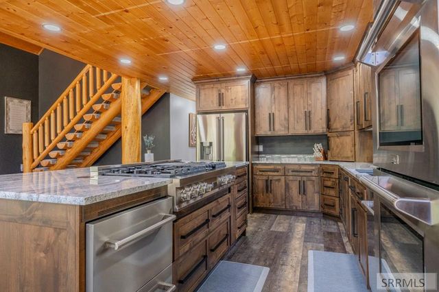 4459 Sandstone, Island Park, ID 83429