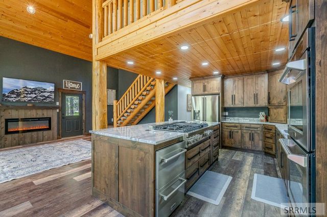 4459 Sandstone, Island Park, ID 83429