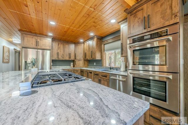 4459 Sandstone, Island Park, ID 83429