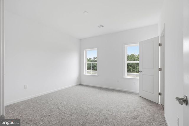 234 PILGRIM DR, Lancaster, PA 17603