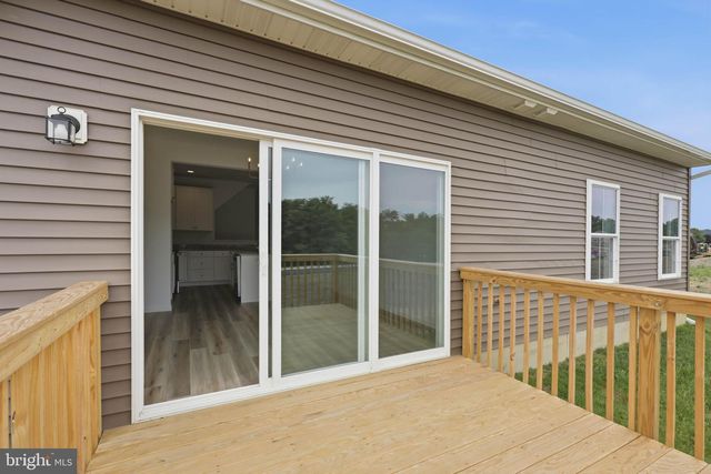 234 PILGRIM DR, Lancaster, PA 17603