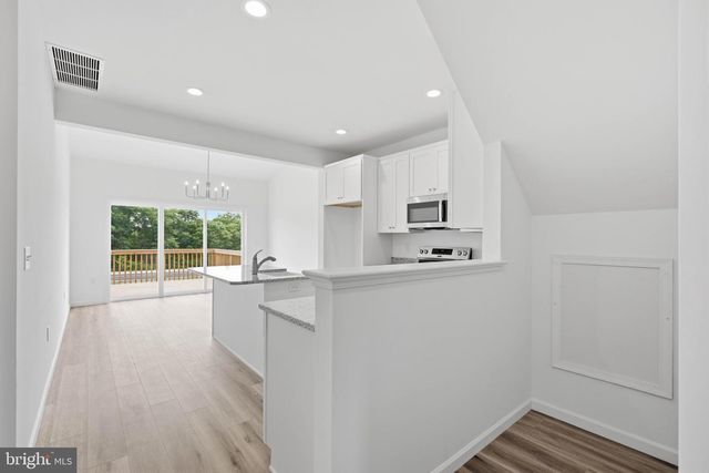 234 PILGRIM DR, Lancaster, PA 17603
