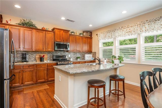 407 Ward Farm Drive, Powder Springs, GA 30127