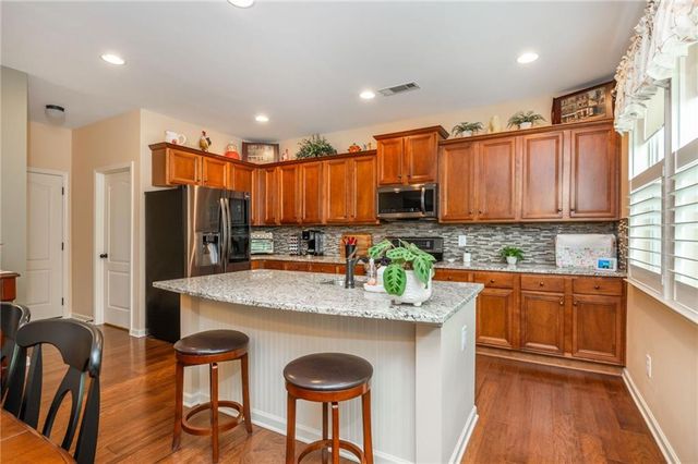 407 Ward Farm Drive, Powder Springs, GA 30127