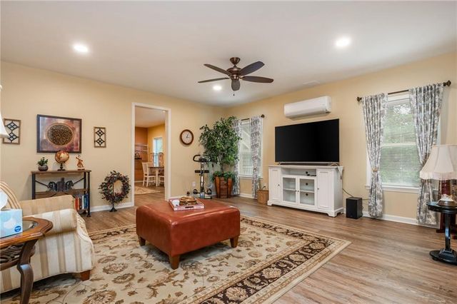 407 Ward Farm Drive, Powder Springs, GA 30127