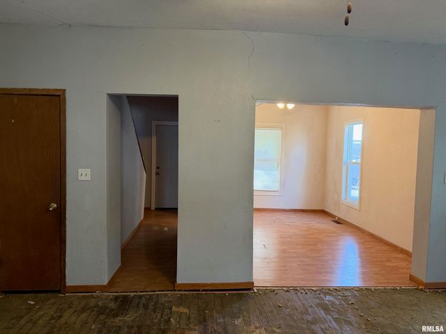 718 22ND Street A, Moline, IL 61265