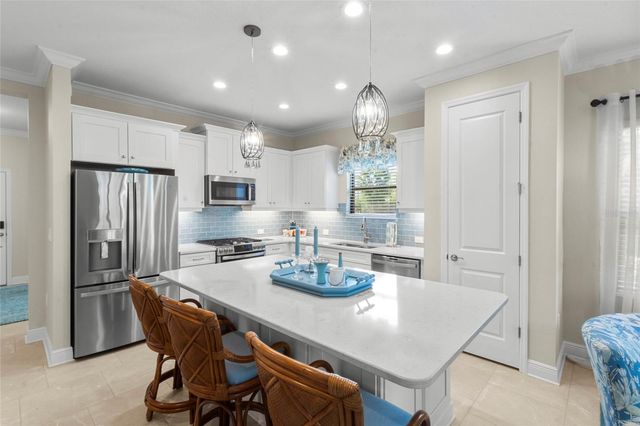 200 PALIDORO CIRCLE, Nokomis, FL 34275