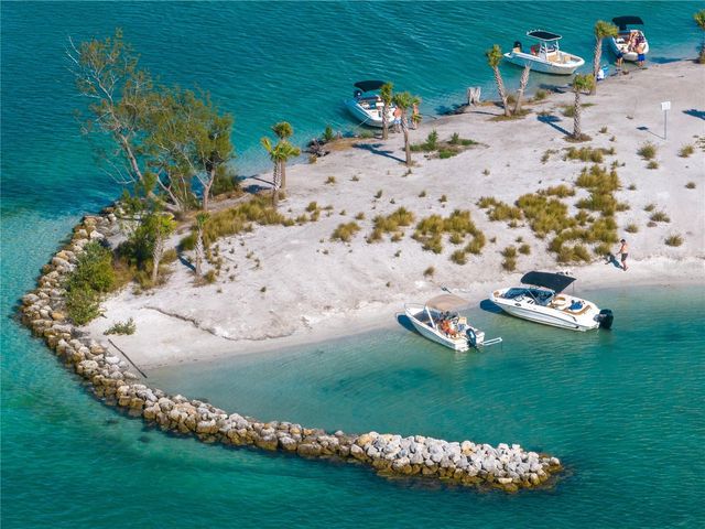 200 PALIDORO CIRCLE, Nokomis, FL 34275