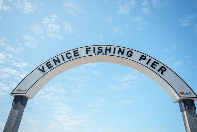 200 PALIDORO CIRCLE, Nokomis, FL 34275