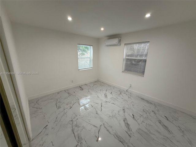 505 N 24th Ave 2, Hollywood, FL 33020