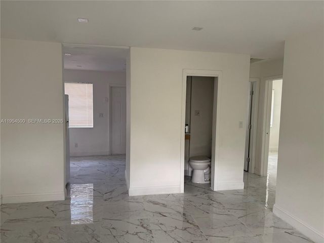 505 N 24th Ave 2, Hollywood, FL 33020