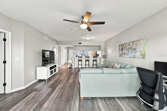 1200 COUNTRY CLUB DRIVE 3105, Largo, FL 33771
