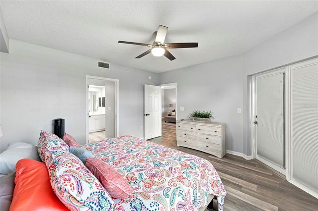 1200 COUNTRY CLUB DRIVE 3105, Largo, FL 33771