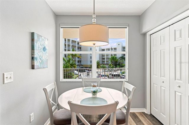 1200 COUNTRY CLUB DRIVE 3105, Largo, FL 33771