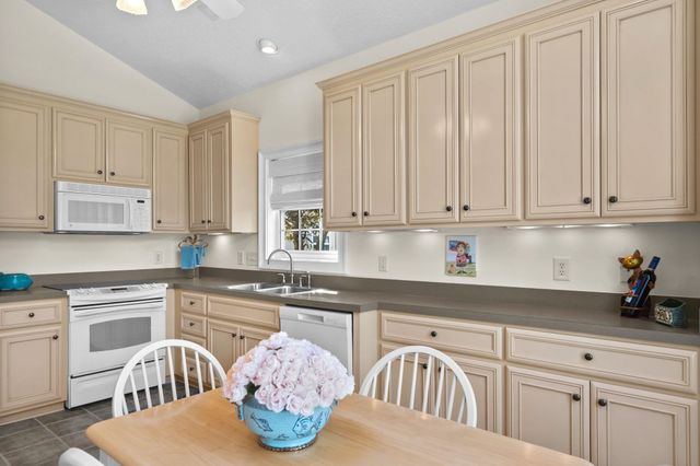 1521 Saint Thomas Circle, Myrtle Beach, SC 29577