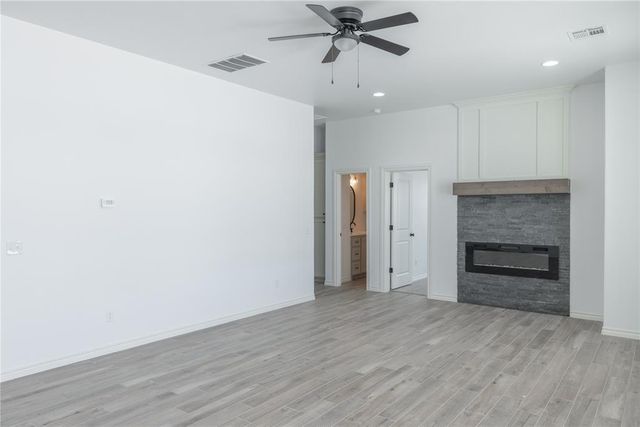 1162 NW 10th Terrace, Newcastle, OK 73065