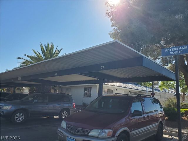 2140 Chertsey Drive B, Las Vegas, NV 89108