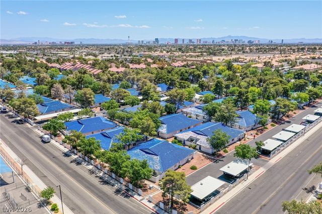 2140 Chertsey Drive B, Las Vegas, NV 89108