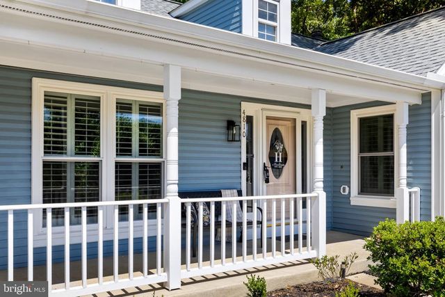 4810 QUEENSBURY CIR, Fredericksburg, VA 22408