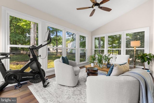 4810 QUEENSBURY CIR, Fredericksburg, VA 22408