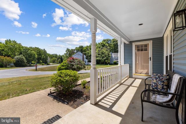 4810 QUEENSBURY CIR, Fredericksburg, VA 22408