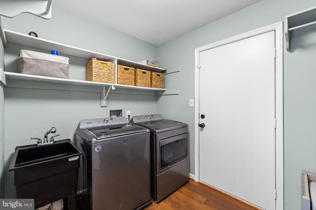4810 QUEENSBURY CIR, Fredericksburg, VA 22408