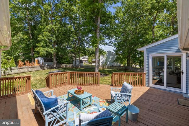 4810 QUEENSBURY CIR, Fredericksburg, VA 22408