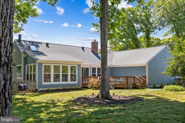 4810 QUEENSBURY CIR, Fredericksburg, VA 22408