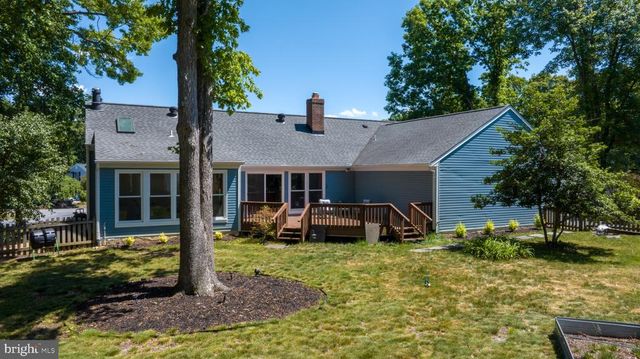 4810 QUEENSBURY CIR, Fredericksburg, VA 22408