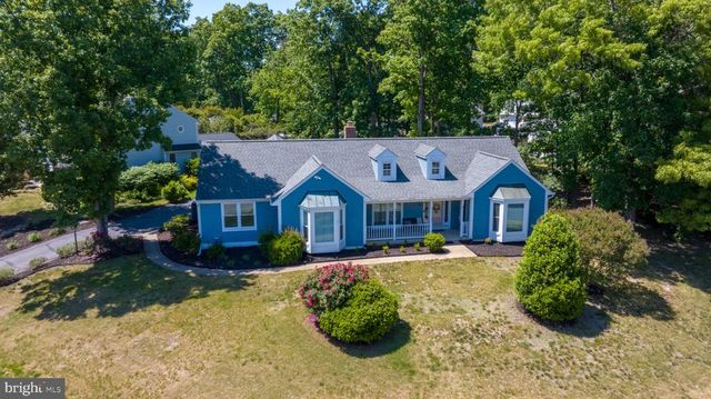 4810 QUEENSBURY CIR, Fredericksburg, VA 22408