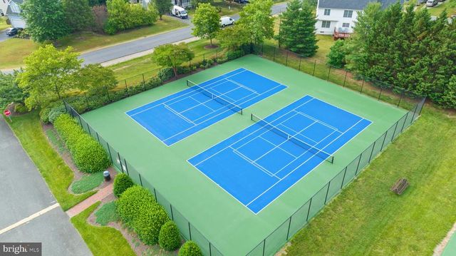 4810 QUEENSBURY CIR, Fredericksburg, VA 22408
