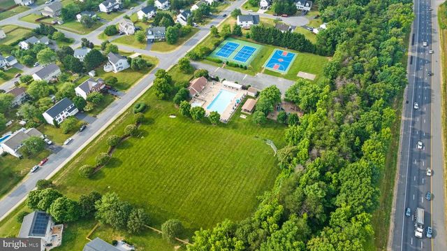 4810 QUEENSBURY CIR, Fredericksburg, VA 22408