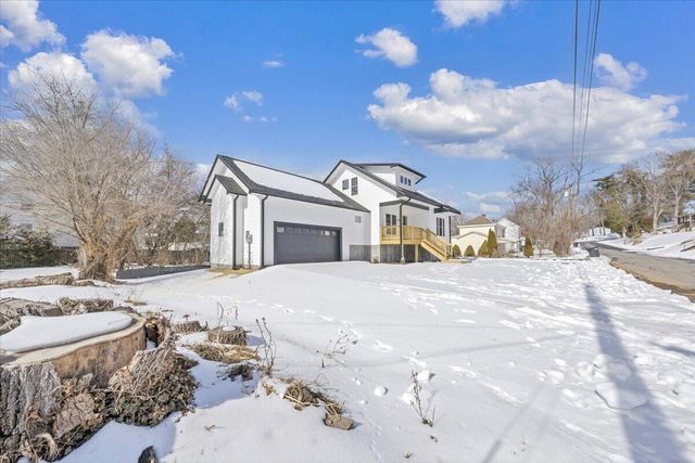 415 7th ST, Vinton, VA 24179