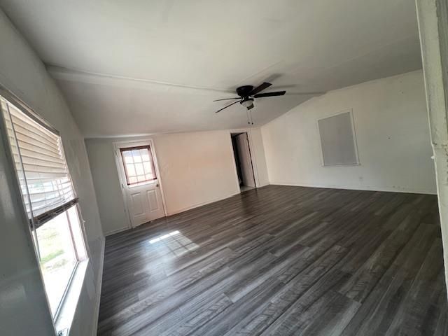 230 Cody LN, Kyle, TX 78640