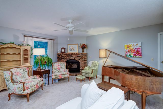 7177 Cherrywood Court, Traverse City, MI 49686