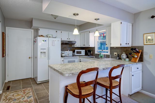 7177 Cherrywood Court, Traverse City, MI 49686