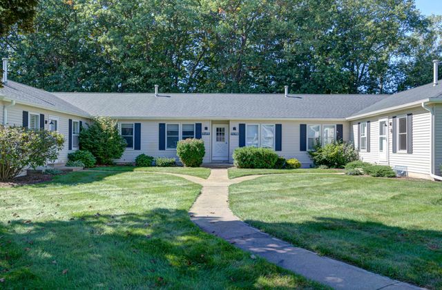 7177 Cherrywood Court, Traverse City, MI 49686