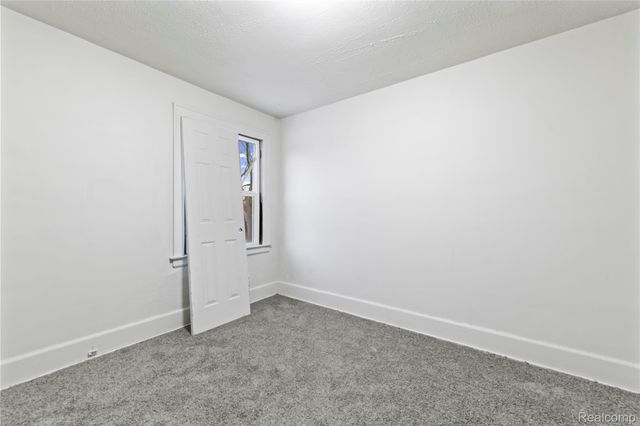 5569 Drexel Street, Detroit, MI 48213