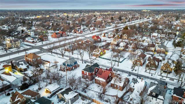 5569 Drexel Street, Detroit, MI 48213