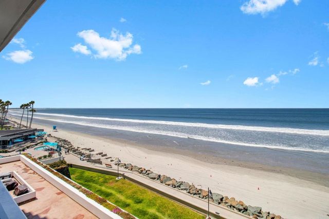 1760 Avenida del mundo 406, Coronado, CA 92118
